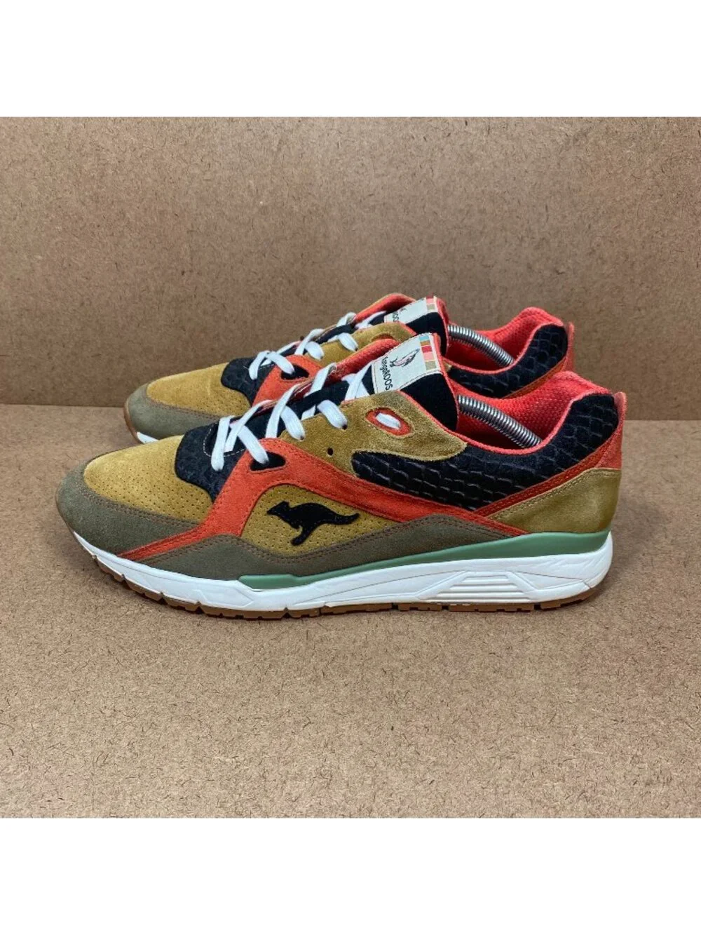 KangaROOS Runaway Rainbow Trout Limited Edition Sneakers Handcrafted Mens SZ11.5